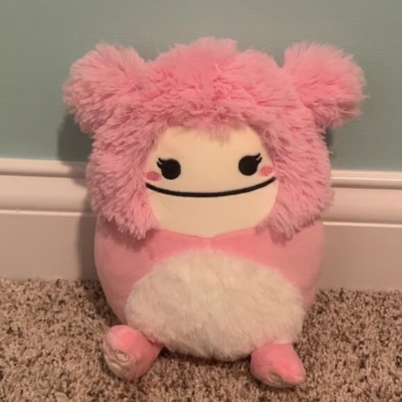 Pink Bigfoot Squishmallow - Picture 1 of 2